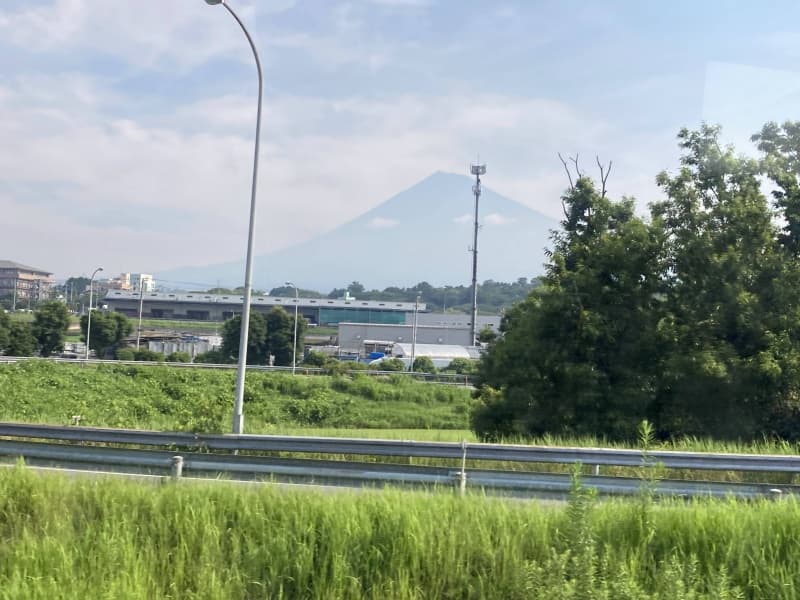 車窓からの富士山